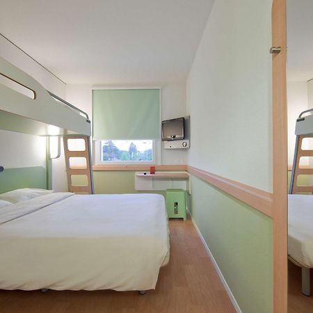 Ibis Budget Geneve Petit-Lancy Exteriör bild