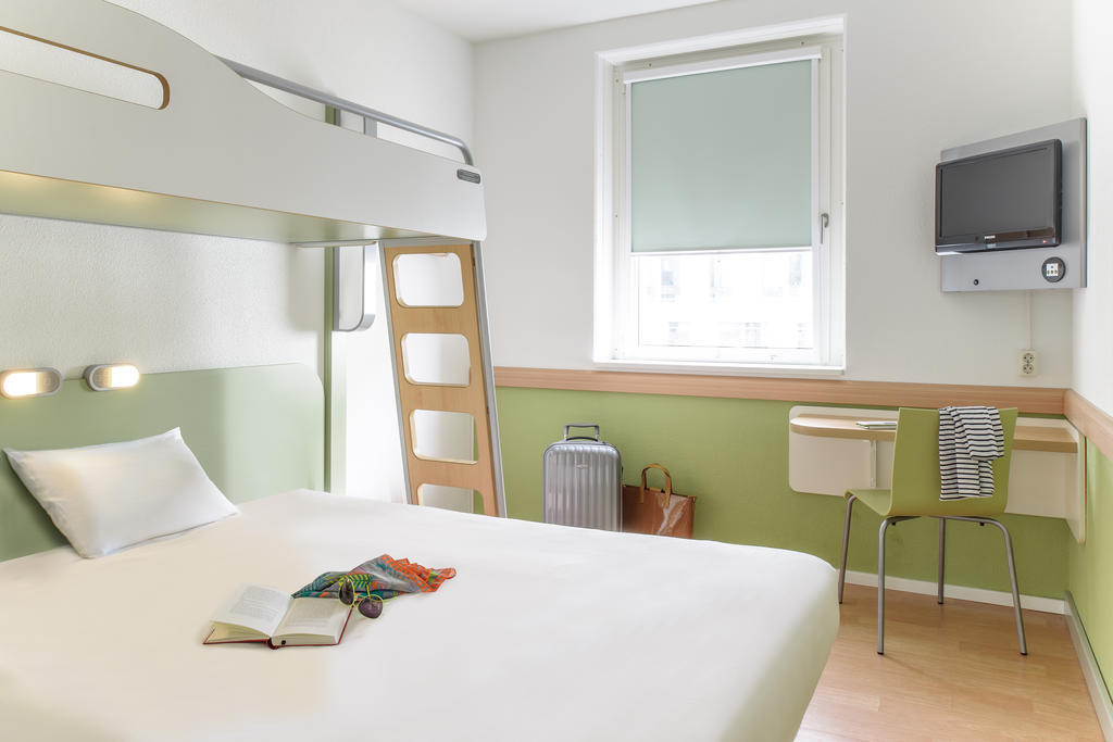 Ibis Budget Geneve Petit-Lancy Exteriör bild