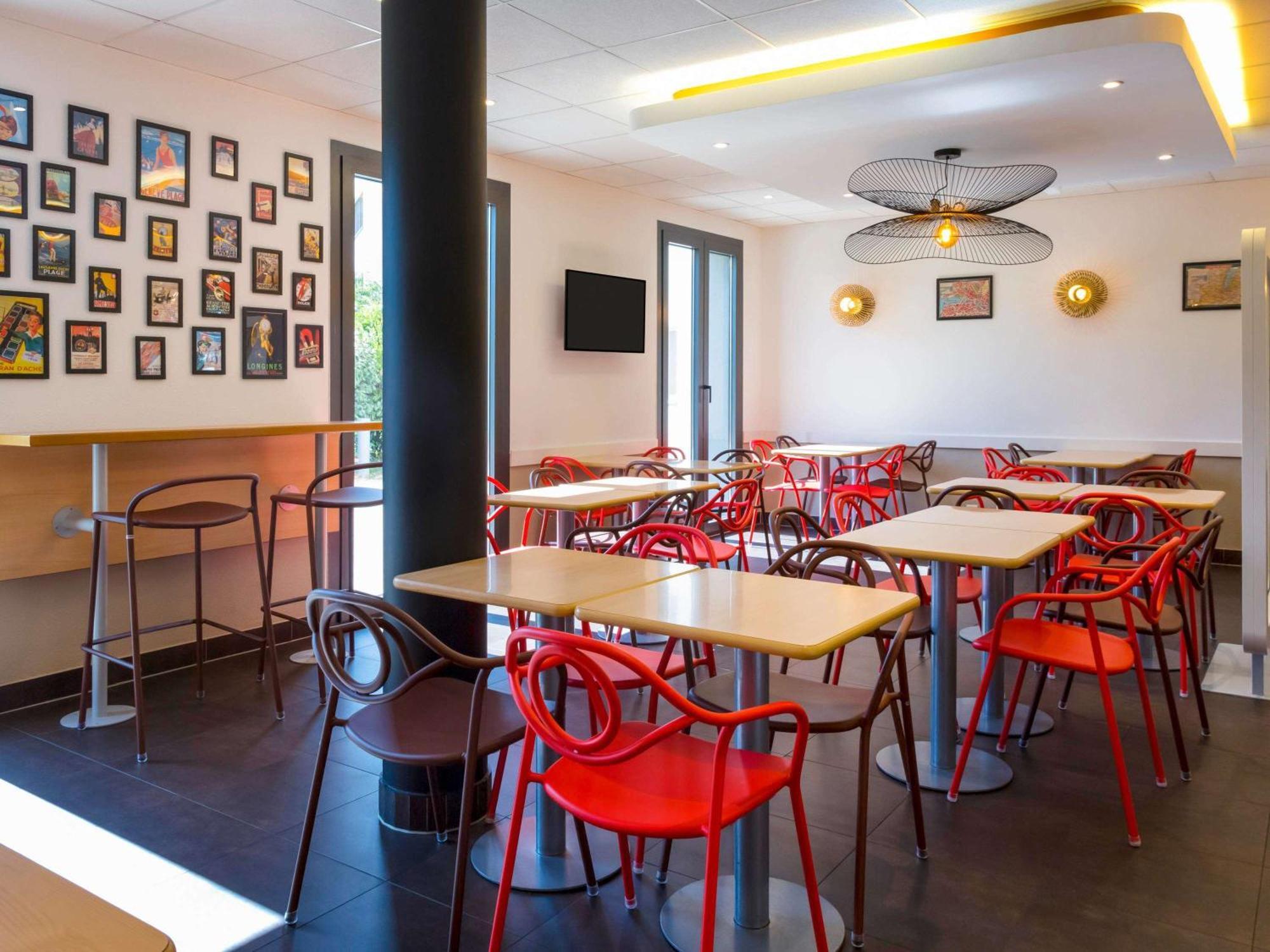Ibis Budget Geneve Petit-Lancy Exteriör bild
