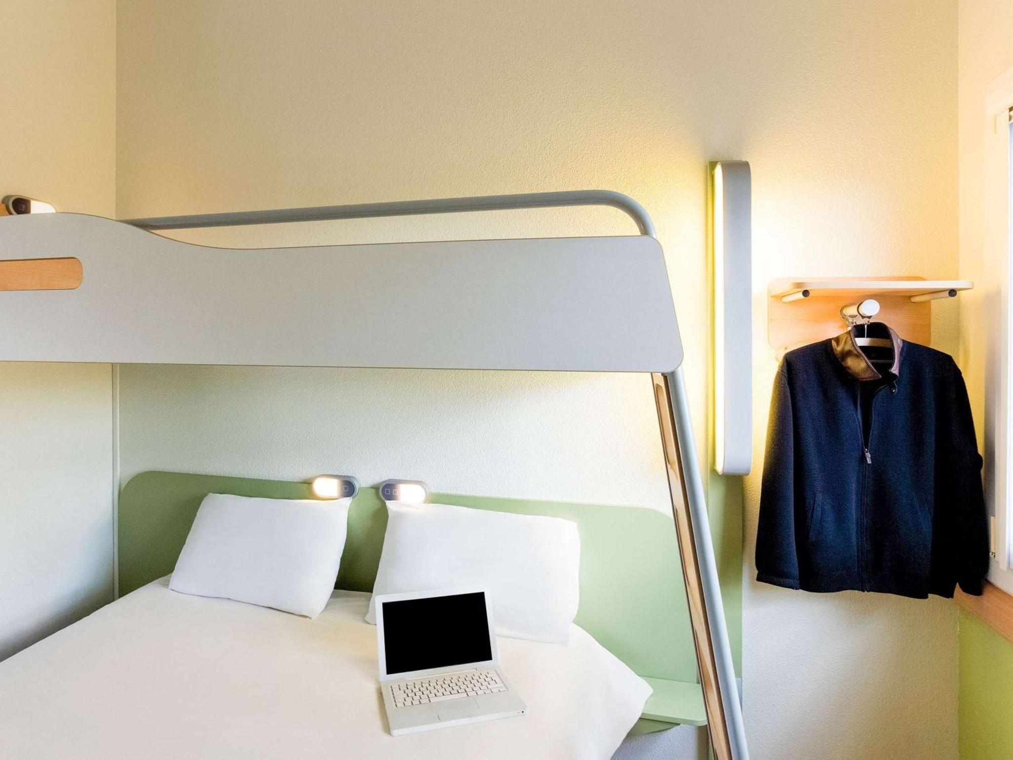Ibis Budget Geneve Petit-Lancy Exteriör bild
