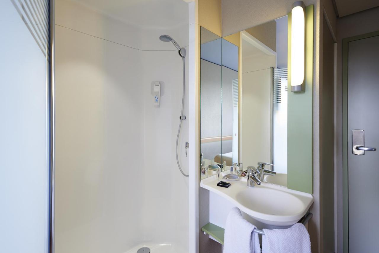 Ibis Budget Geneve Petit-Lancy Rum bild
